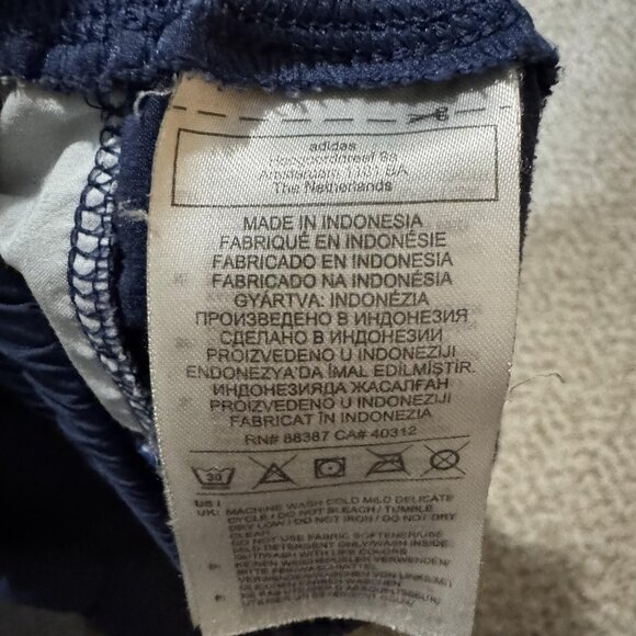 Adidas Shorts Womens Small Navy Blue Aeroready Running Athletic Dolphin Hem - Picture 4 of 8